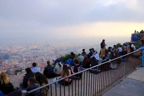 Erasmus students at Bunkers